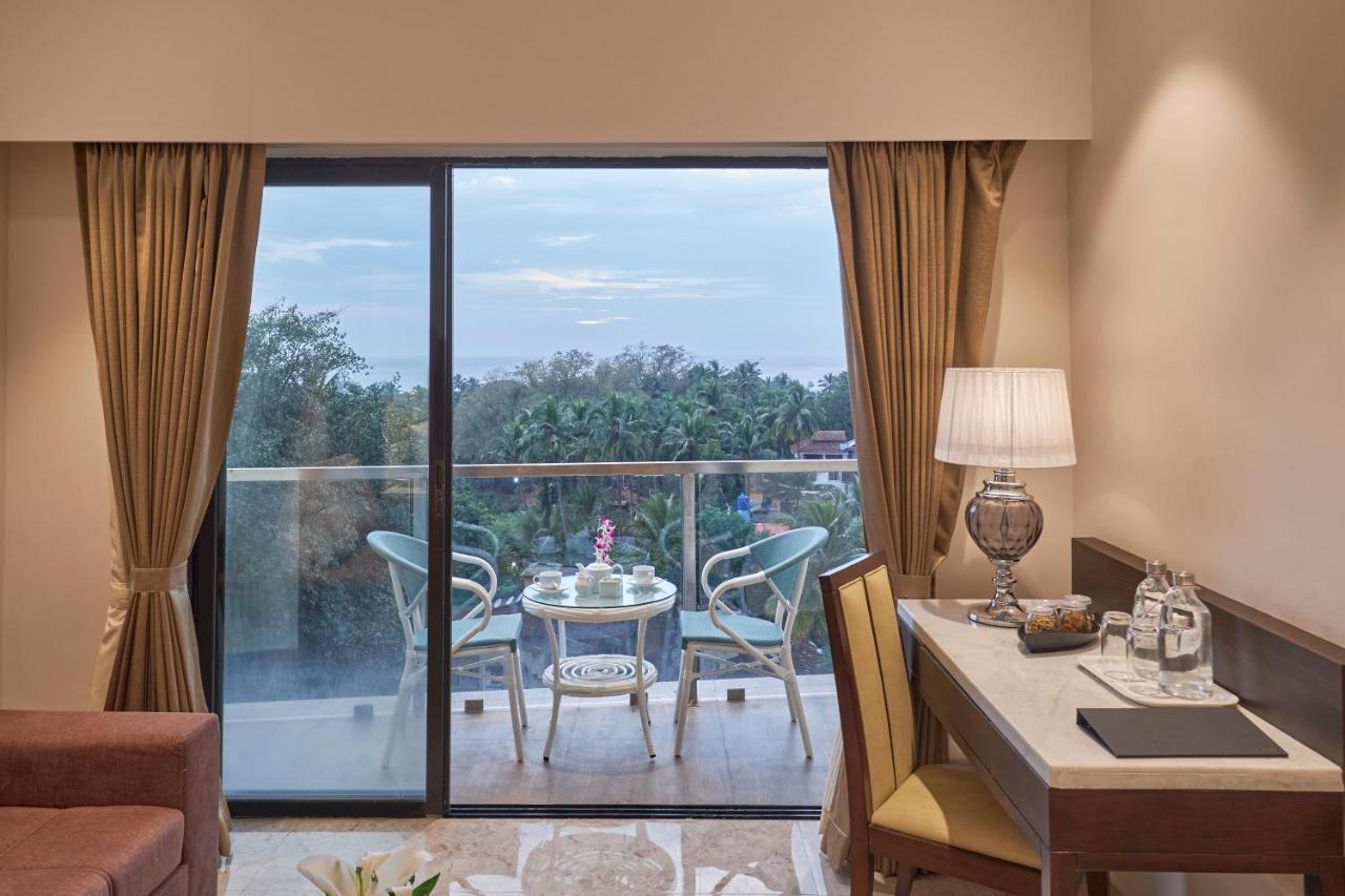 Regenta Central Imperial Candolim Goa Exterior photo