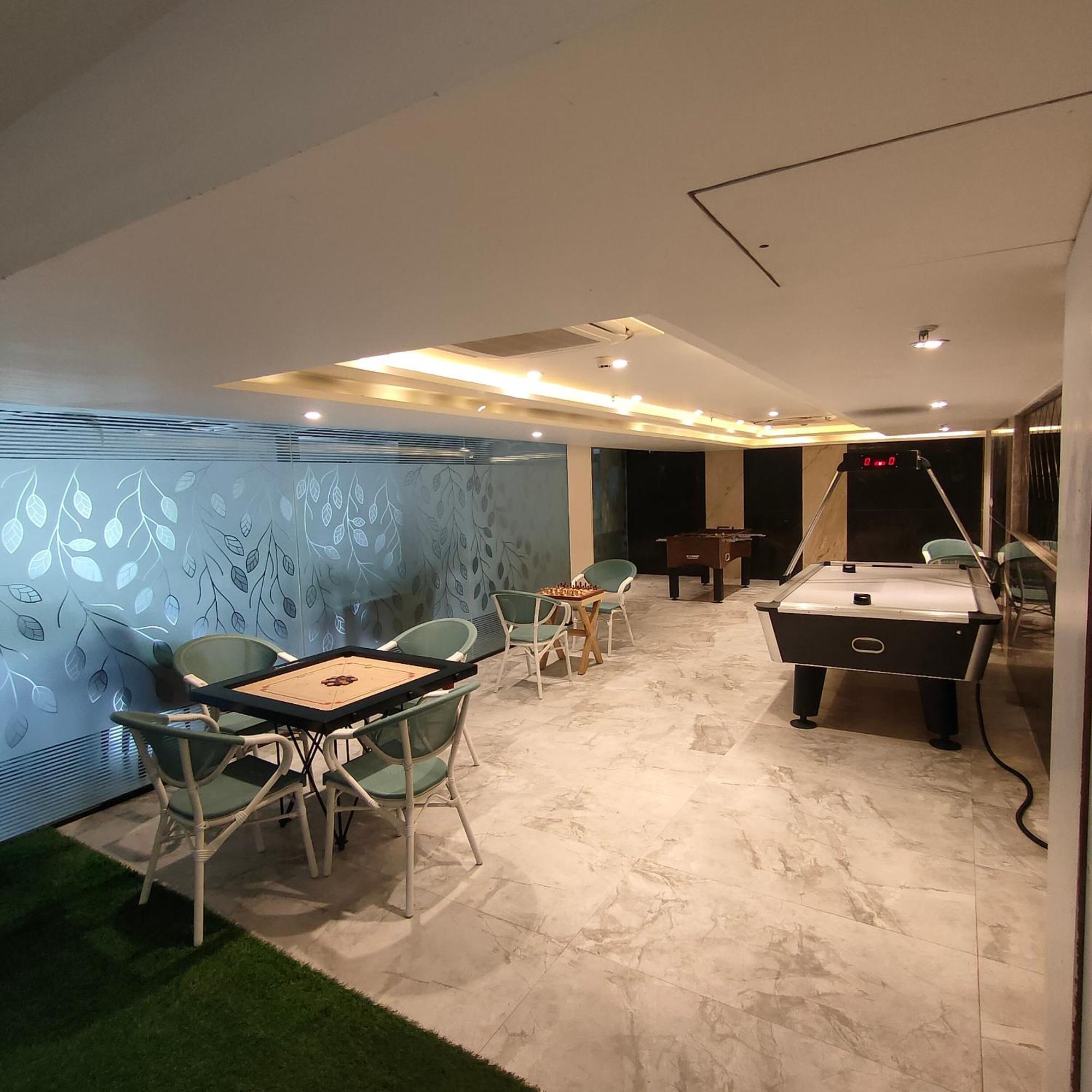 Regenta Central Imperial Candolim Goa Exterior photo